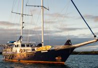 Galapagos Beagle Yacht